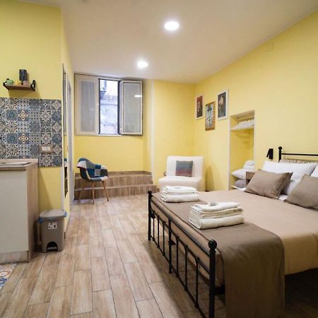 Casa De Curtis Apartment เนเปิลส์ ภายนอก รูปภาพ